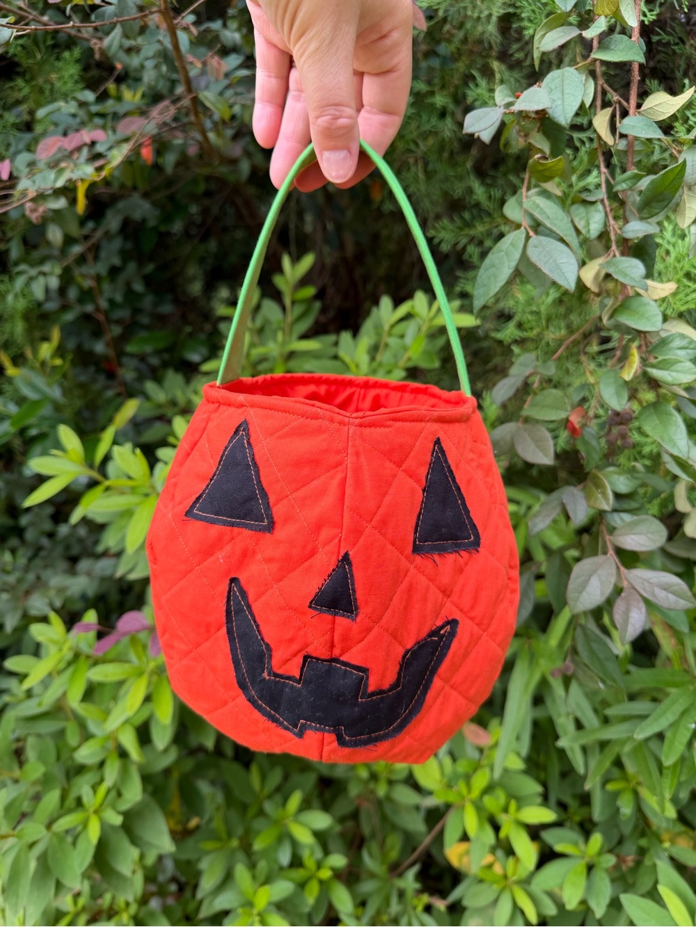 Willow Ridge Orange Pumpkin Jack-O'-Lantern Treat Bag with Green Handle